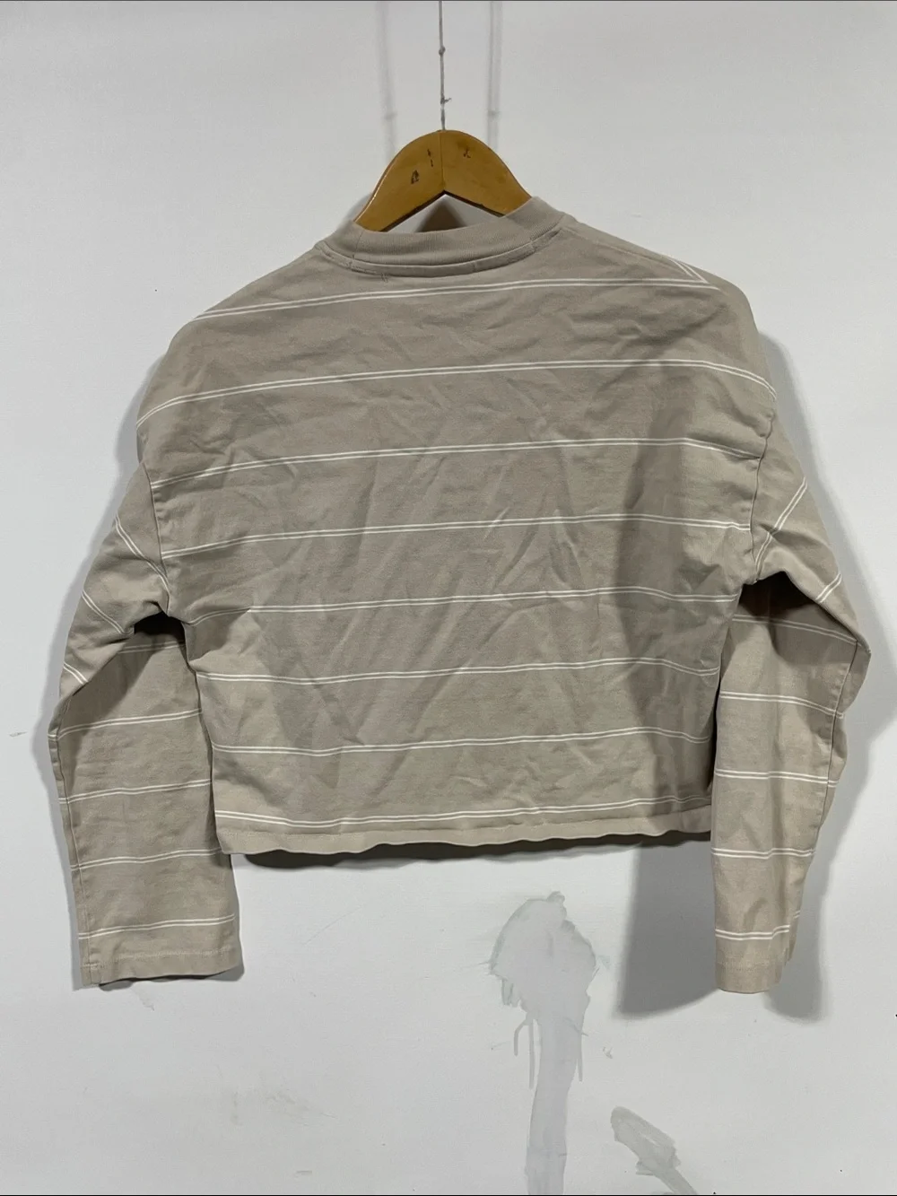 Nike Taupe and White Striped Cropped Crewneck